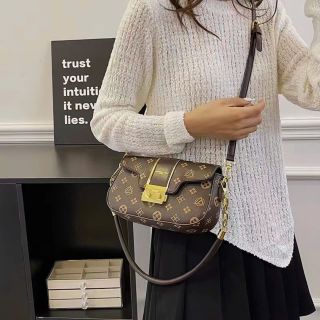 Túi đeo vai đeo chéo nhỏ gọn xinh sắn