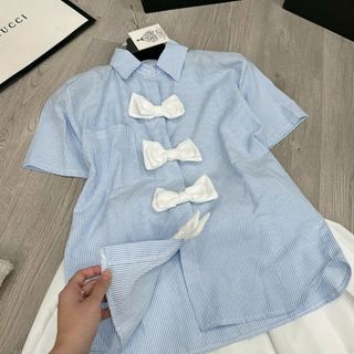 Áo sơ mi ngắn tay Khuy Nơ Mix chân váy xếp ly, thô mềm mịn thoáng mát -V039 -189 STORE