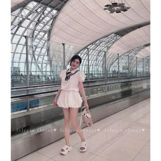 [SHOPPUMI Đầm trắng cổ sơ mi rút dây eo lai phồng kèm choàng sọc freesize Pumi 16263