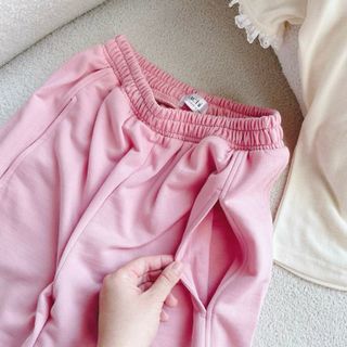 [SHOPPUMI] Set áo oull trắng thêu tim tay và cổ viền bèo kèm quần suông hồng lưng thun freesize Pumi 16074