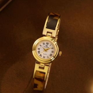 Đồng hồ lắc kiền