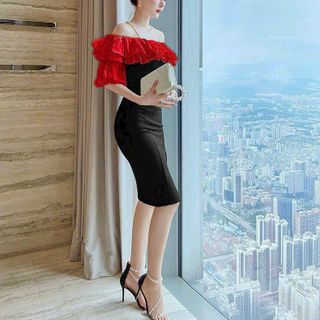 Đầm thiết kế trễ vai 2 dây bèo cao cấp