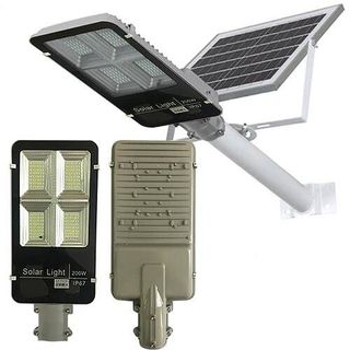 ĐÈN ĐƯỜNG NĂNG LƯỢNG MẶT TRỜI 4 MẮT 200W