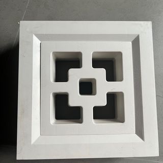 Bông gió trang trí bằng nhựa ABS