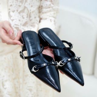 Guốc Sục Gót Vuông 3p Bít Mũi HADU GD172 Da Êm Mềm Đế Chống Trơn BH 24T