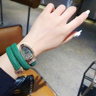 ĐỒNG HỒ NỮ TRUNG CẤP B V L RẮN DÂY LƯỚI NHỰA