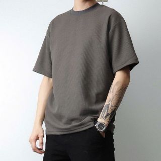 Áo thun nam trơn cổ tròn basic