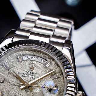 ROLXXE 𝐃𝐚𝐲-𝐃𝐚𝐭𝐞 𝐌𝐞𝐭𝐞𝐨𝐫𝐢𝐭𝐞 𝐁𝐚𝐠𝐮𝐞𝐭𝐭𝐞 𝐀𝐮𝐭𝐨𝐦𝐚𝐭𝐢𝐜