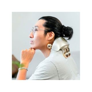 Máy massage cổ vai gáy SKG H5-2