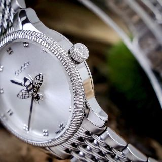 GUCIC PEARL G-Timeless Bee Motif YA1265020 - QUARZT