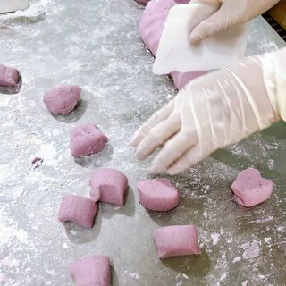 Bánh Khoai Mỡ Chiên Hộp 1kg