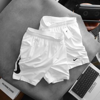 Short big size thun poly dày dặn mịn mát, trơn láng, co giãn 4c, 3 túi khoá kéo. Size : L xl 2xl 3xl/ 2222/8c 4 màu / ri 32c