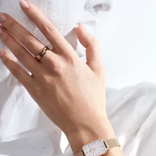 ĐỒNG HỒ NAM NỮ CAO CẤP D.W MẶT CHỮ NHẬT MỚI DÂY DA VÀ LƯỚI 3