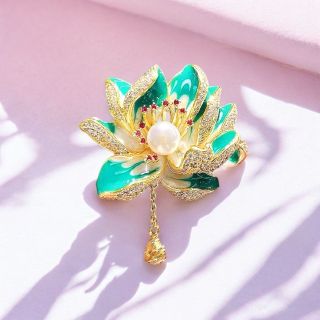 Ghim Cài Áo tráng men Hoa Sen Đính Đá Zircon Phối Tua Rua Thời Trang dành cho nữ 7cm