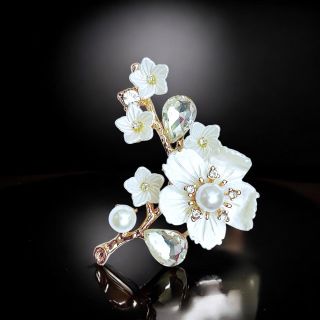 Ghim cài áo hình cành hoa pha lê trắng thời trang thiết kế Riêng dành cho nữ 6.5cm