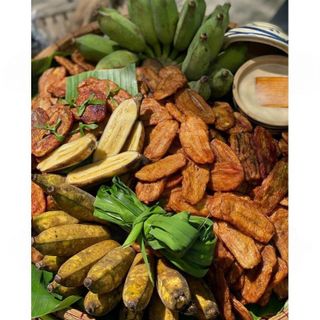 CHUỐI XIÊM SẤY MẬT ONG, HƯƠNG VỊ TRUYỀN THỐNG QUÊ NHÀ 300G - WINNIE HOUSE