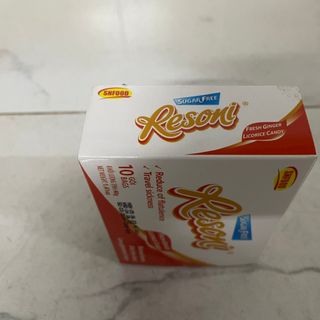 Viên ngậm gừng cam thảo Resoni (không đường) hộp 46g/10 túi nhỏ