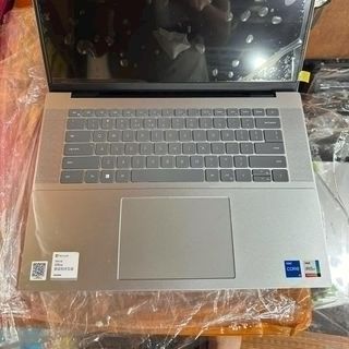 Dell Inspiron 16 5630 (Core i5-1340P, 16GB, 512GB, Intel Iris Xe Graphic, 16'' FHD+)