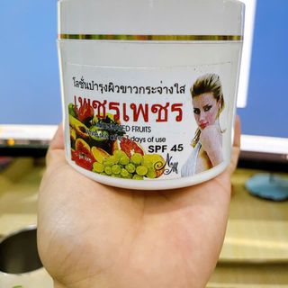 Kem Dưỡng Thể Body Trái Cây Thái Lan 300g