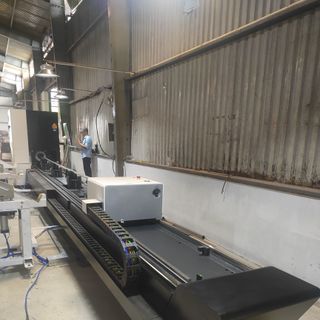 Máy cắt ống laser CNC Bodor, công suất 1,5kW