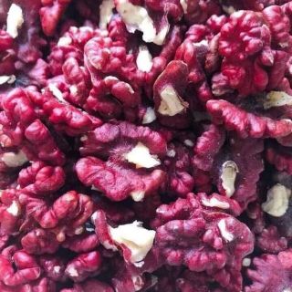 Hạt óc chó đỏ