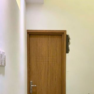 Cửa nhựa Composite màu E6