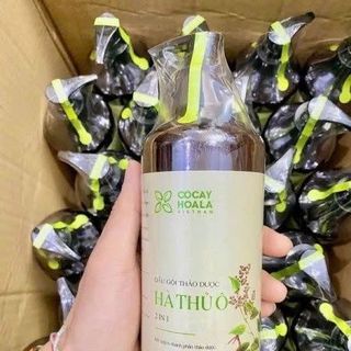 DẦU GỘI THẢO DƯỢC HÀ THU Ô 800 ml