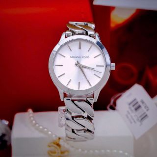 MICHALe KORS 𝐒𝐋𝐈𝐌 𝐑𝐔𝐍𝐖𝐀𝐘 𝐂𝐔𝐑𝐁-𝐋𝐈𝐍𝐊
𝐖𝐀𝐓𝐂𝐇 𝐌𝐊𝟕𝟒𝟕𝟑, 𝐌𝐊𝟕𝟒𝟕𝟑, 𝐌𝐊𝟕𝟒𝟕𝟒