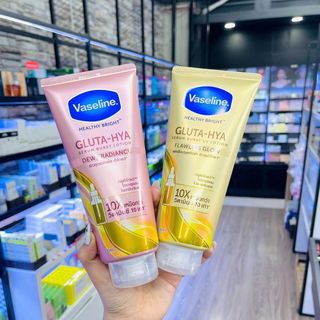 Sữa Dưỡng Thể Vaseline Healthy Bright Gluta HYA Serum 10X 300 ml Thái LAn
