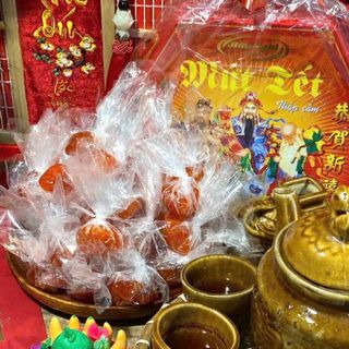 MỨT TẮC QUẤN NGUYÊN TRÁI NGÀY XƯA CHUA NGỌT NGUYÊN VỊ 300G - WINNIE HOUSE