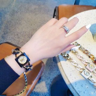 ĐỒNG HỒ NỮ THỜI TRANG M KORS MẶT Ổ KHOÁ DEMI NHỰA 1