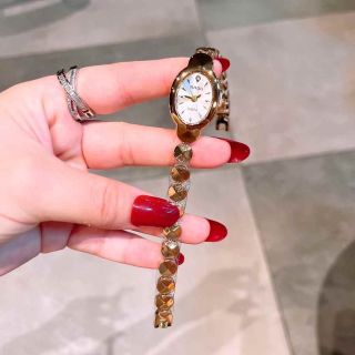 Đồng hồ raddosra nữ mẫu mới nhí