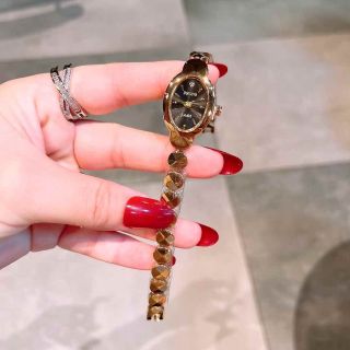 Đồng hồ raddosra nữ mẫu mới nhí