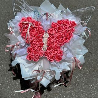 Bó Hoa Hình Cánh Bướm Siêu Đẹp