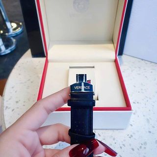 ĐỒNG HỒ NAM TRUNG CẤP VERS DÂY DA 2