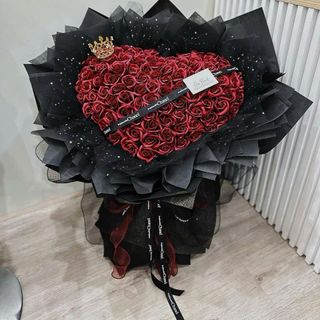 Bó Hoa Hồng Đỏ Đô Hình Trái Tim