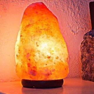 Đèn đá muối Himalaya là gì? Có lợi gì đối với sức khỏe?