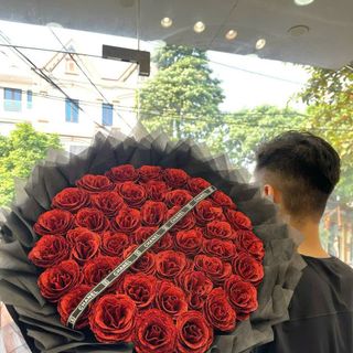Bó Hoa Hồng Nhũ Kim Tuyến 50 Bông Siêu Đẹp