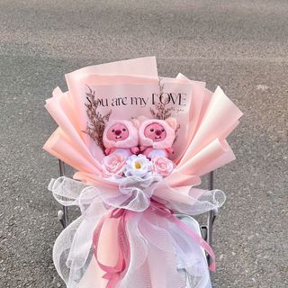 Bó Hoa Hồng Kèm Gấu Labubu Hottrend Siêu Đẹp