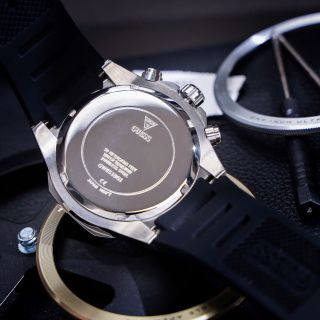 GUES GW0518G1, GW0518G1 Cut-thru Black Tone Watch 44mm