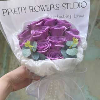 Bó Hoa Hồng Sáp Thơm Màu Tím 11 Bông Đáng Yêu