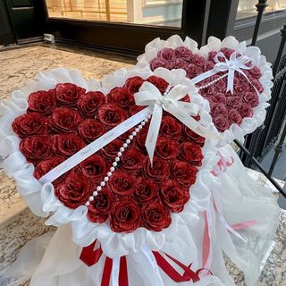 Bó Hoa Hồng Nhũ Kim Tuyến Đỏ 35 Bông Hình Trái Tim Siêu Rẻ