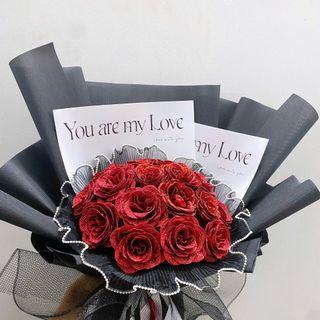 Bó Hoa Hồng Nhũ Kim Tuyến 16 Bông Siêu Sang