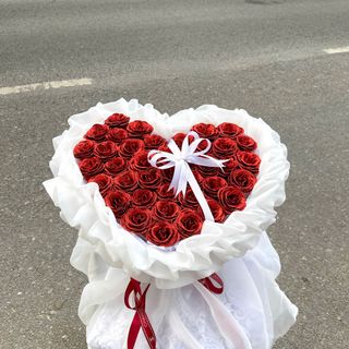 Bó Hoa Hồng Nhũ 45 Bông Hình Trái Tim Giá Rẻ Tại Hà Đông