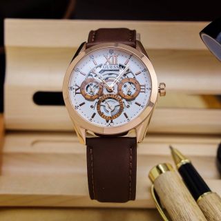GUES GW0389G8