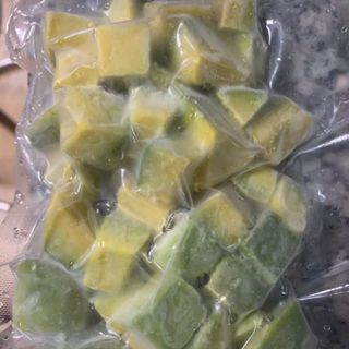 BƠ  CẮT HẠT LỰU ĐÔNG LẠNH