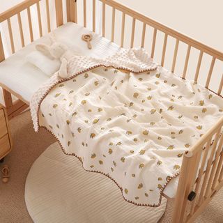 Chăn Xô Muslin Hạt Đậu Cho Bé Sơ Sinh Xuất Hàn, Hoạ Tiết Xinh Xắn, Mềm Mịn, Ấm Áp