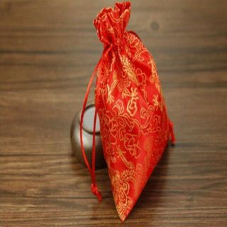 Túi gấm đỏ thêu rồng phụng giá sỉ - giá bán buôn