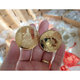 SỈ Xu Quan Âm Bồ Tát kèm túi gấm đỏ giá buôn bán, lì xì Tết. giá sỉ - giá bán buôn