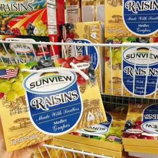 Nho Raisins Nhập Mỹ Hộp Giấy Màu Vàng 500G
